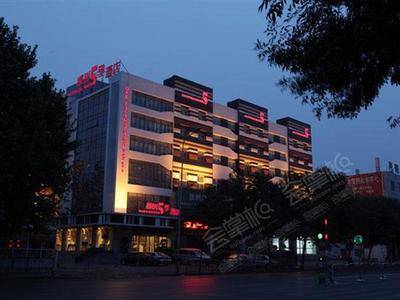 郑州橡树5季酒店场地环境基础图库